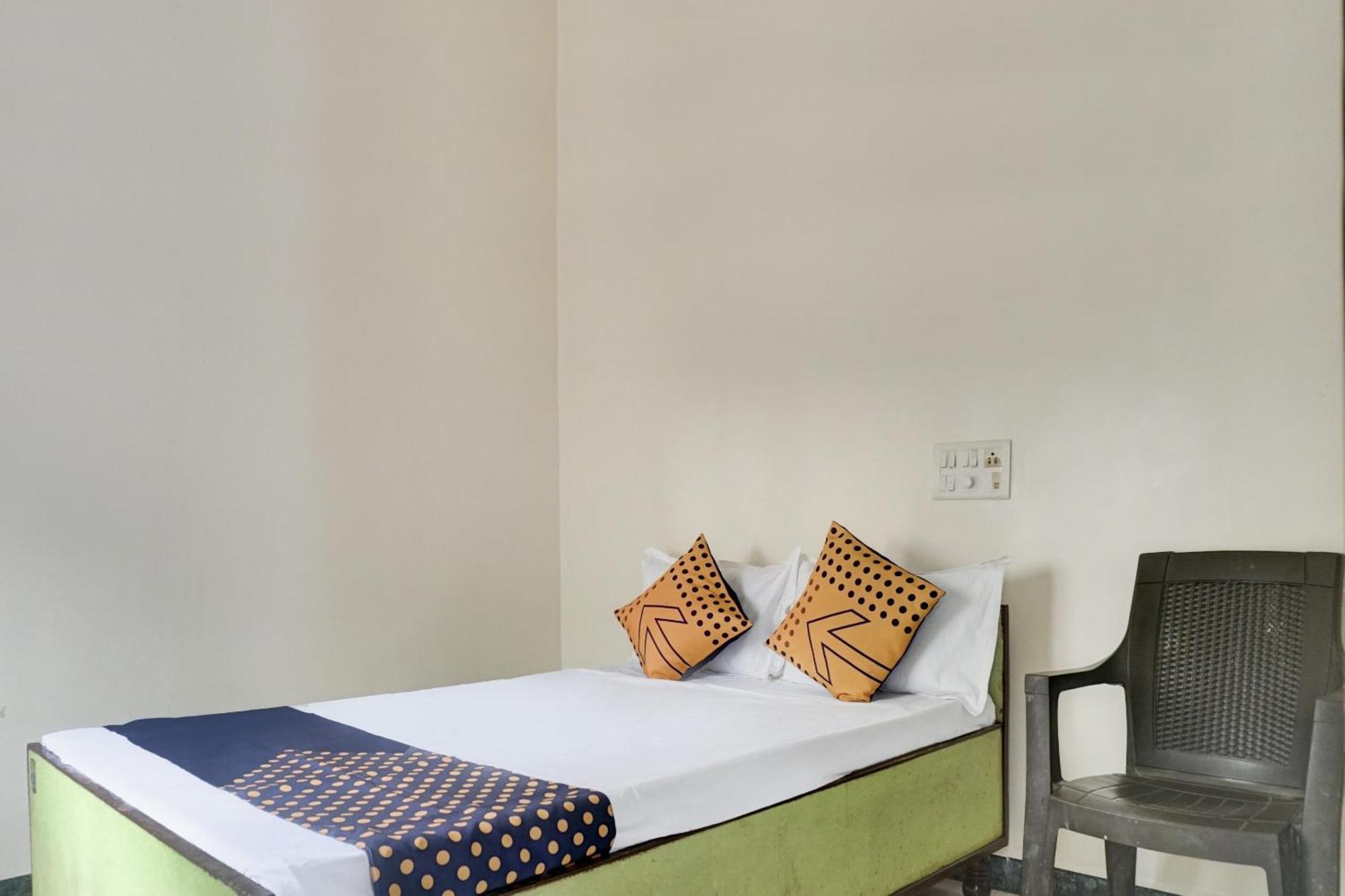 Spot On 74501 Hotel Supriya Garden Wagholi Exterior photo